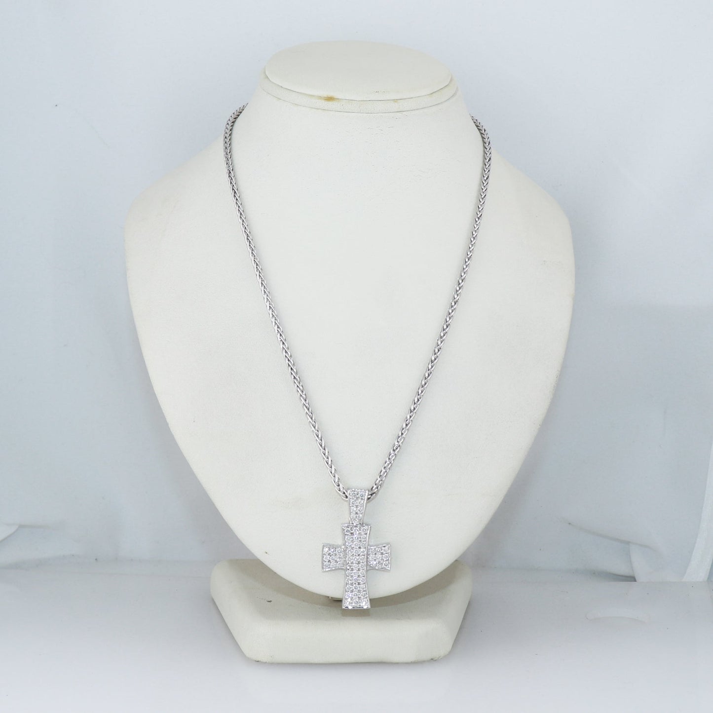 Modern Platinum 2ctw Diamond Cross Pendant 17" Necklace